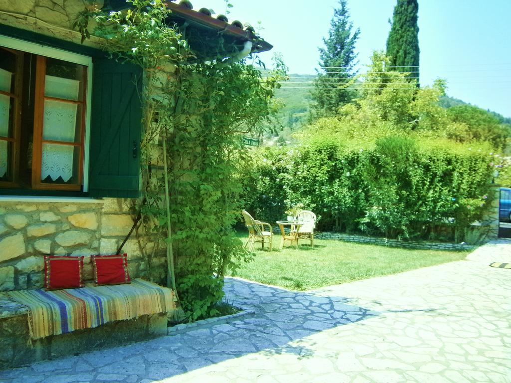 Villa Frias Asprogerakata 객실 사진