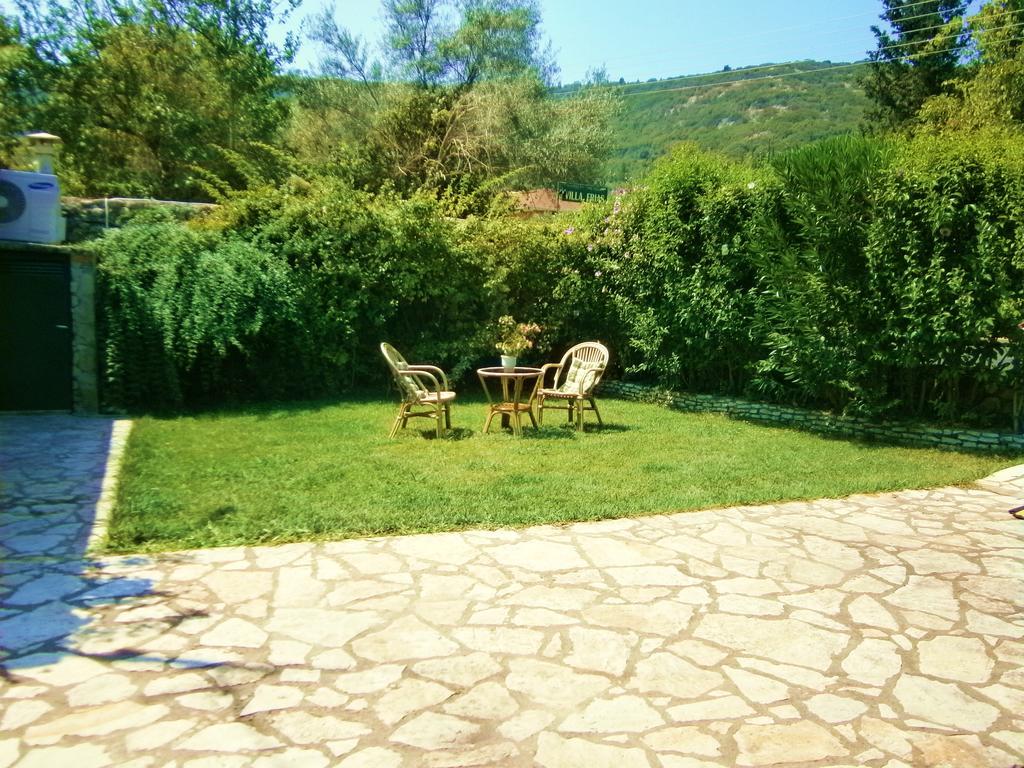 Villa Frias Asprogerakata 객실 사진