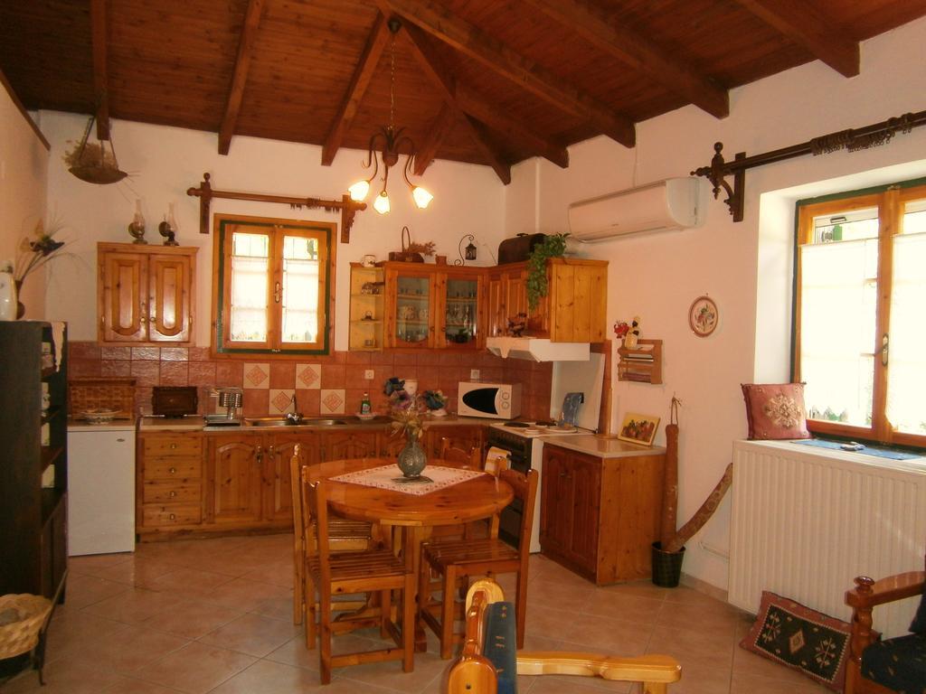 Villa Frias Asprogerakata 객실 사진