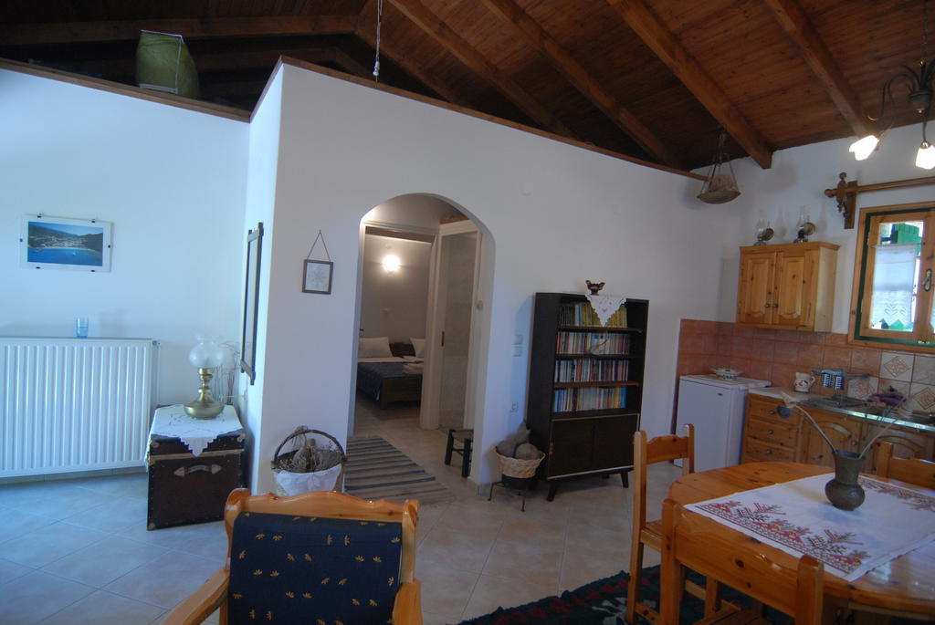 Villa Frias Asprogerakata 객실 사진