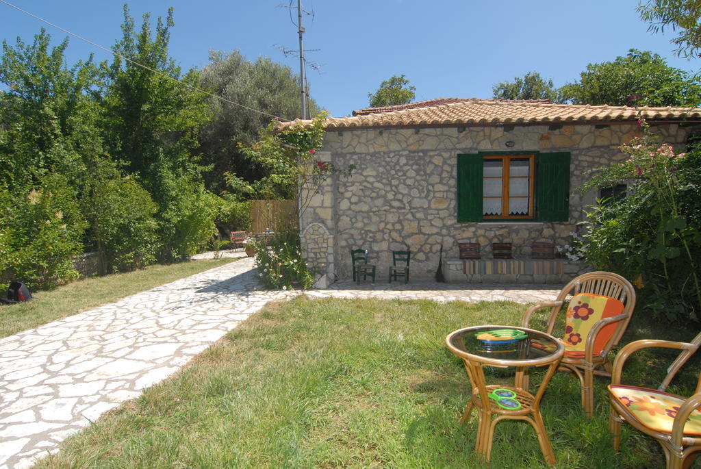 Villa Frias Asprogerakata 객실 사진