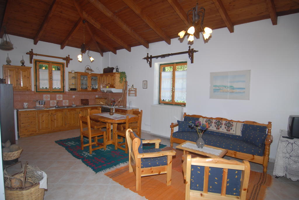 Villa Frias Asprogerakata 객실 사진